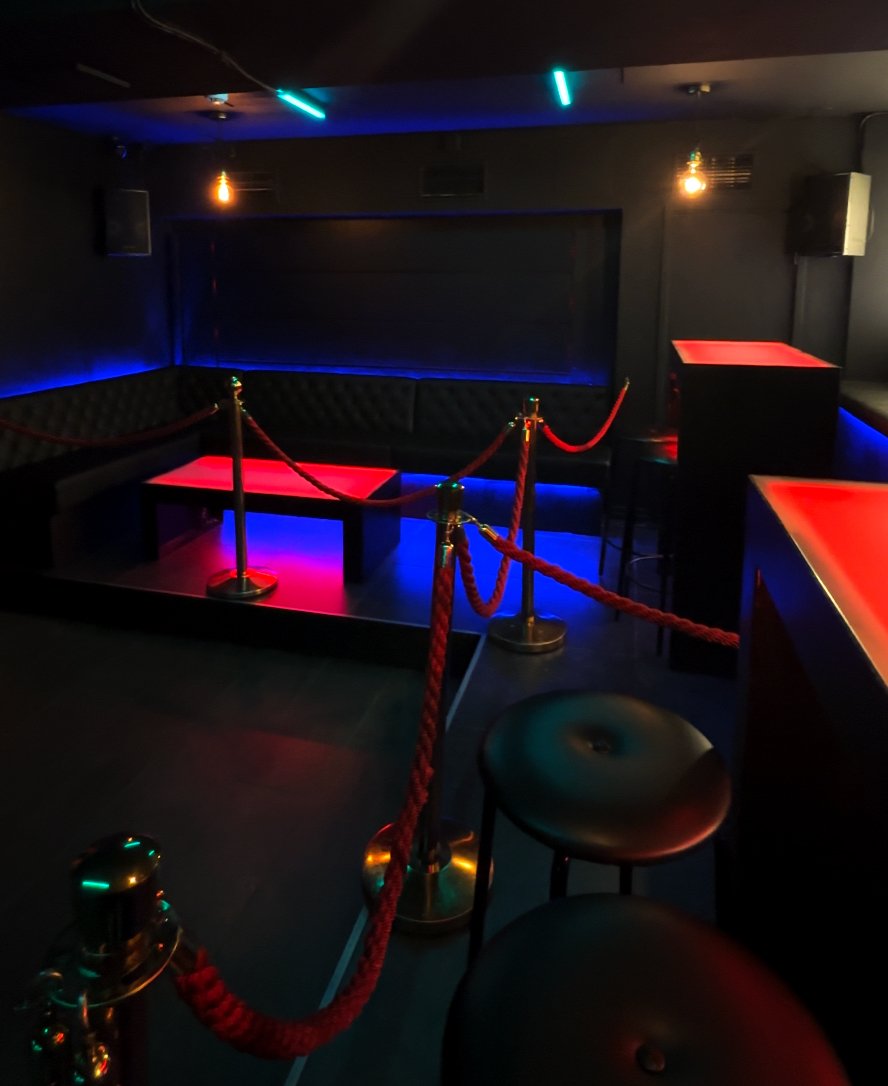 VIP bord med bottle service på ZORA nattklubb Stockholm